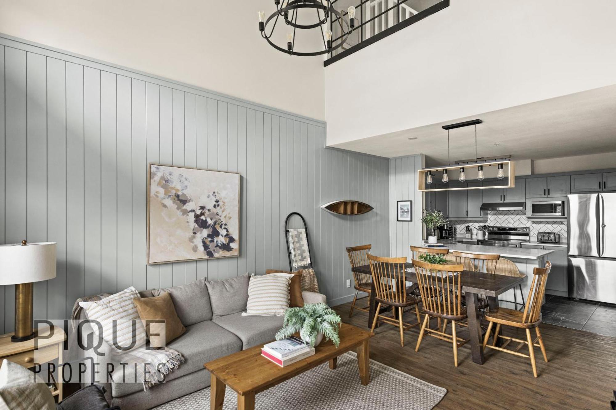 Mountain Loft Retreat, Heated Pool & Hot Tub, Ug Parking, Balcony, Wifi! Apartment Canmore Exterior foto