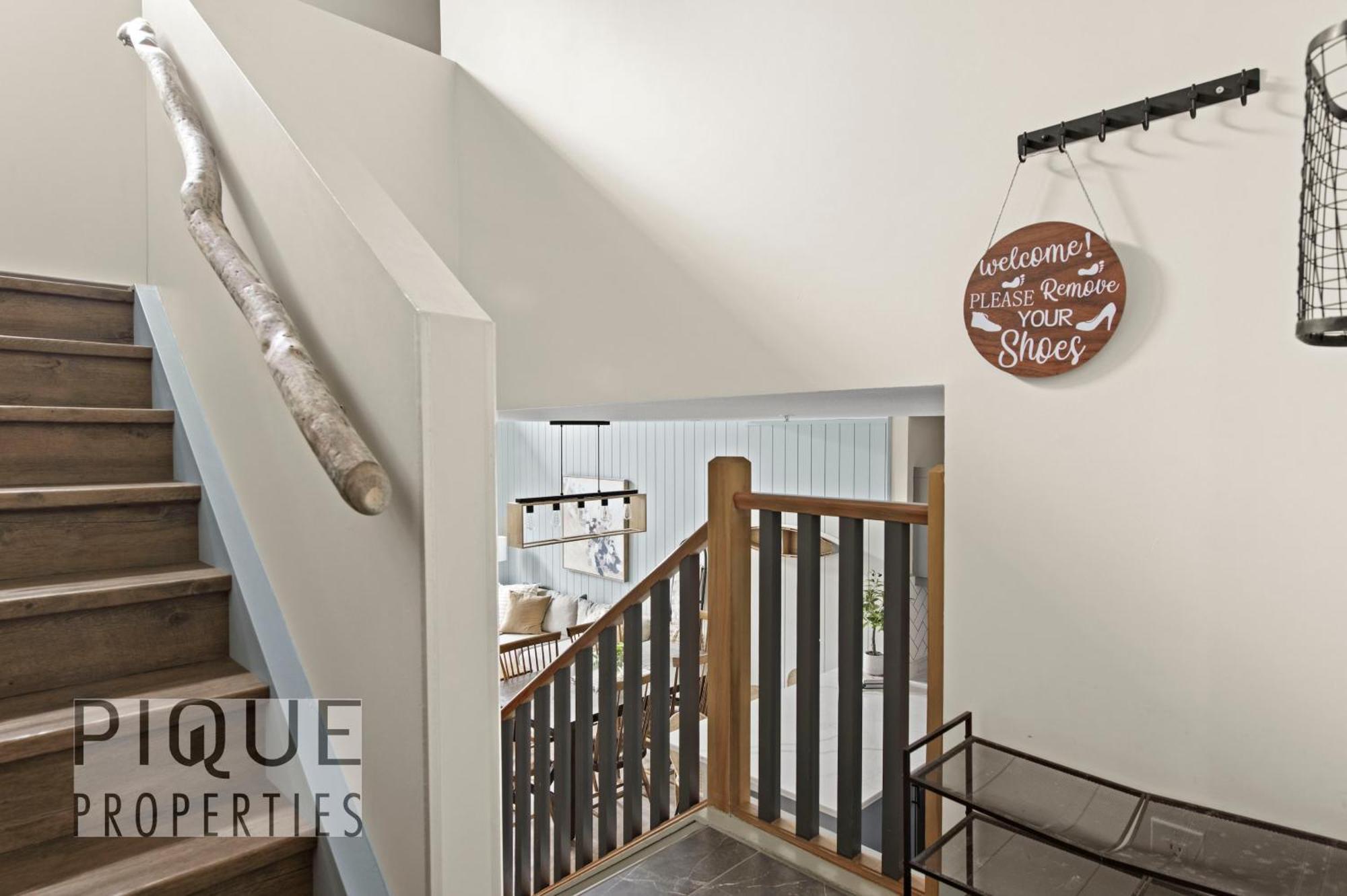 Mountain Loft Retreat, Heated Pool & Hot Tub, Ug Parking, Balcony, Wifi! Apartment Canmore Exterior foto